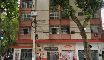 VENDA APARTAMENTO NO BAIRRO NAZARÉ