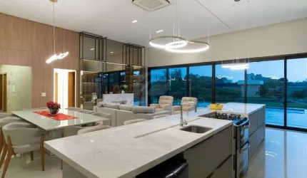 ESTANCIA BOM TEMPO | TERREA | 4 QUARTOS | FINO ACABAMENTO