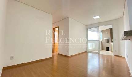 Apartamento  para locacao com 3 quartos na Gleba Fazenda Palhano, Londrina