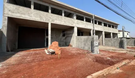 Excelente Barracao Comercial para Alugar no Portal de Versalhes 1 em Londrina