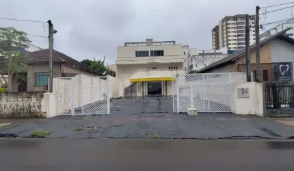 Loja/predio comercial para locacao rua Professor Joao Candido proximo a JK