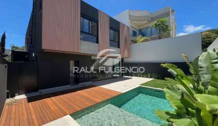 Belissimo Sobrado no Condominio Royal Forest para venda