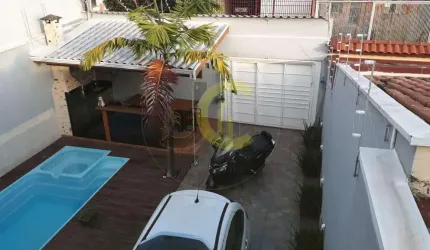 Sobrado para Venda em Campinas, Vila União, 4 dormitórios, 1 suíte, 4 banheiros, 2 vagas