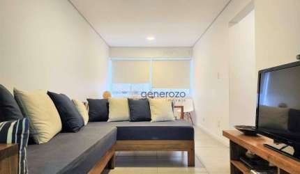Apartamento a venda na praia das Pitangueiras, 01 dormitório, 02 quadras da praia