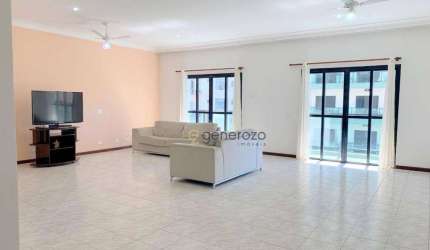 Apartamento à venda na praia das Pitangueiras, 03 suítes, 02 vagas, lazer