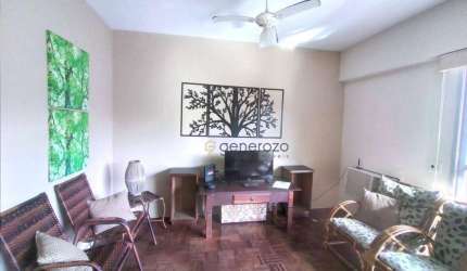 Apartamento á venda na praia das Pitangueiras, 03 dormitórios, 01 vaga de garagem.