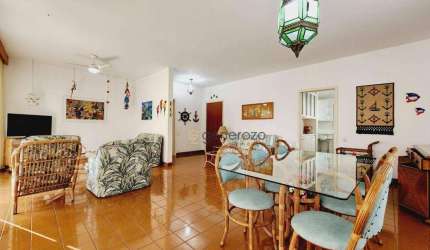 Apartamento a venda na praia das Pitangueiras, na quadra da praia, 03 dormitórios, com 01 vaga de garagem