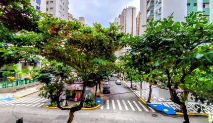 Apartamento á venda na praia das Pitangueiras,  01 dormitório, 01 quadra da praia