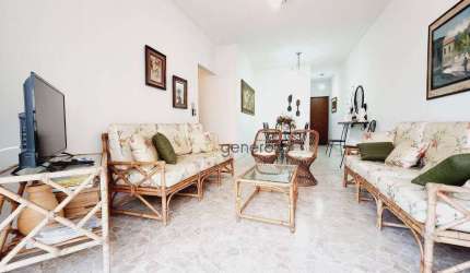 Apartamento a venda na praia das Pitangueiras, 03 dormitórios, 02 vagas e lazer no prédio