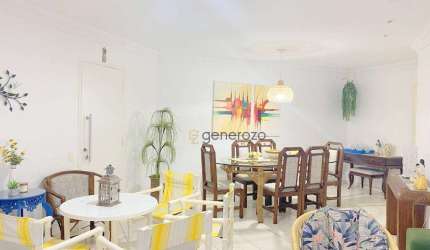 Apartamento à venda na praia das Pitangueiras, 03 dormitórios, 02 vagas, lazer