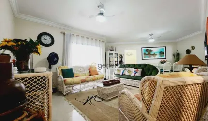 Apartamento a venda na praia das Pitangueiras, 04 dormitórios, 02 vagas de garagem e lazer