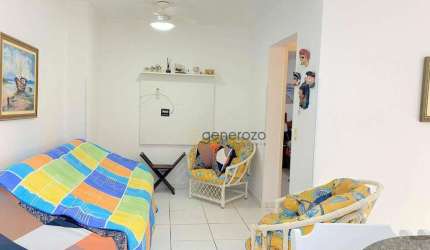 Apartamento na praia das Pitangueiras, 01 dormitório, 01 vaga de garagem