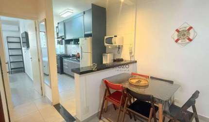 Apartamento na praia das Pitangueiras, 01 dormitório, 02 quadras da praia
