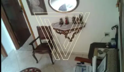 *CASA NO CENTRO DE JUNDIAÍ - PERMUTA. - CA8001