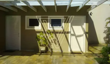 Maravilhosa Chácara com edícula e piscina no bairro Engordadouro- Jundiaí-SP. - CH7017