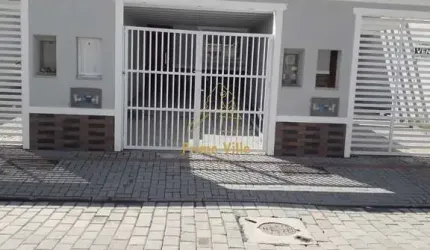 Casa Geminada com dois quartos no João costa