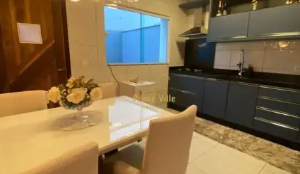 Sobrado Geminado com Dois quartos no Jardim Iririú