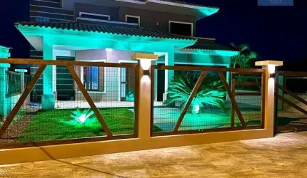 Sobrado 4 dormitórios no Jardim Beira Mar