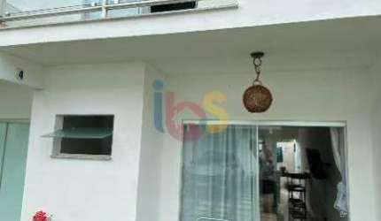 Vendo Casa com 2/4 em Coroa Vermelha