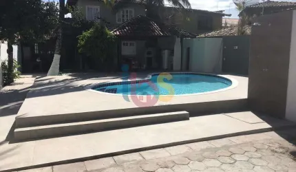 Casa a 100 metros da praia de Taperapuan
