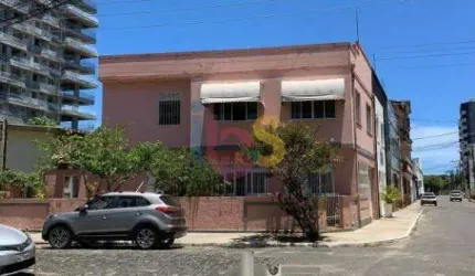 Vendo Casa com 4/4 na Cidade Nova