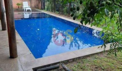 Vendo Linda Casa à 50 mt da Praia