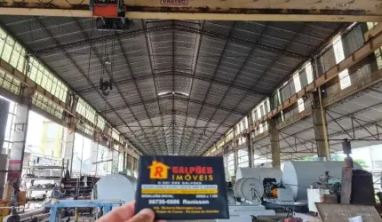 Barracão / Galpão / Depósito com 2 salas para alugar na Avenida Brasil, Guadalupe, Rio de Janeiro por R$ 50.000