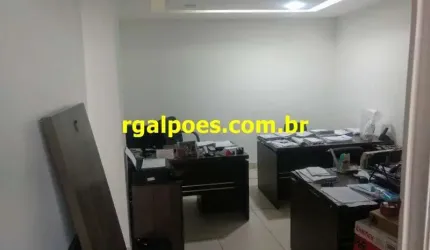Sala comercial com 5 salas à venda na Avenida Nilo Peçanha, Vila São João, São João de Meriti por R$ 600.000