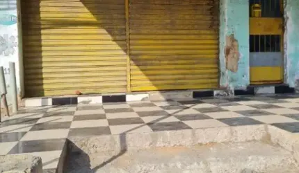 Sala comercial para alugar na Estrada Aníbal da Motta, Parque São José, Belford Roxo por R$ 800