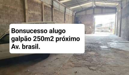 Barracão / Galpão / Depósito com 1 sala à venda na Avenida Brasil, Bonsucesso, Rio de Janeiro por R$ 400.000