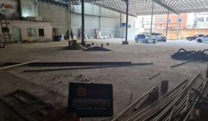 Barracão / Galpão / Depósito à venda na Travessa Joaquina Constãncia de Araújo, 231, Centro, Nilópolis por R$ 3.000.000