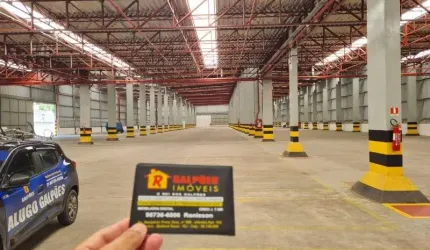 Barracão / Galpão / Depósito com 2 salas para alugar na Alameda América, 1765, Pavuna, Rio de Janeiro por R$ 250.000
