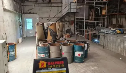 Barracão / Galpão / Depósito com 8 salas à venda na Rodovia Presidente Dutra, Jardim América, Rio de Janeiro por R$ 450.000
