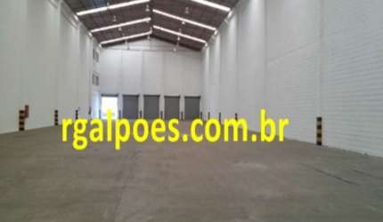 Barracão / Galpão / Depósito com 4 salas para alugar na Rua Dores do Turvo, 254, Pavuna, Rio de Janeiro por R$ 140.000