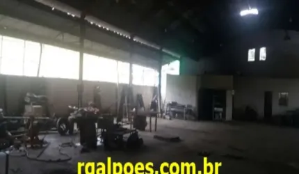 Barracão / Galpão / Depósito com 2 salas para alugar na Rua Belo Horizonte, 321, Parque Santa Amélia, Belford Roxo por R$ 12.000