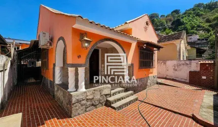 Casa com 4 dormitórios à venda, 250 m² por R$ 650.000,00 - Fonseca - Niterói/RJ