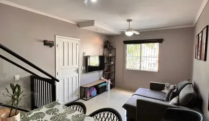 Linda casa em Barueri pronta para morar com 2 quartos e 2 vagas de garagem