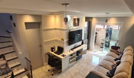 Linda Casa em Jandira com 2 quartos e 2 vagas