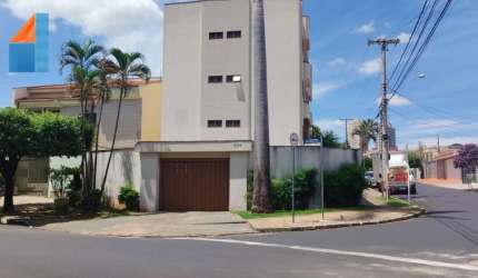 Apartamento amplo com sacada de 3 dormitórios 1 suíte na Lagoinha