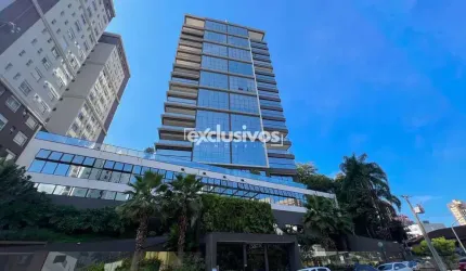Apartamento alto padrão com 2 suítes mais 2 demi-suites e 3 vagas com 278m² privativos no América por R$ 3.600.000,00*