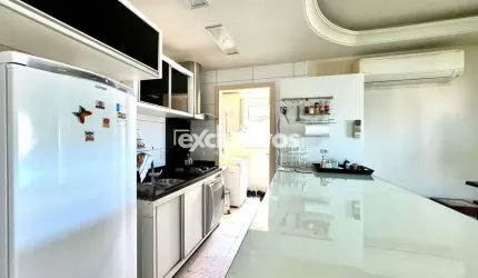 Apartamento mobiliado com 1 suíte com closet mais 1 quarto  à venda no Bom Retiro