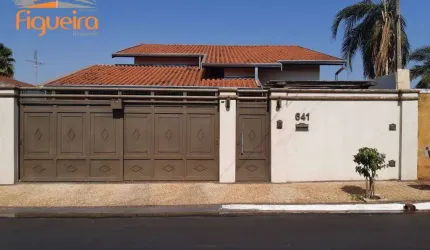 Casa com 4 dormitórios à venda, 293 m² por R$ 950.000,00 - Celina - Barretos/SP
