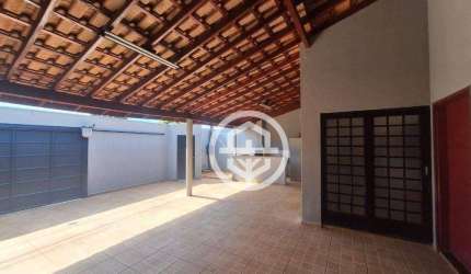 Casa com 3 dormitórios à venda, 117 m² por R$ 310.000,00 - Jardim Universitário - Barretos/SP