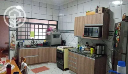Casa com 2 dormitórios à venda, 100 m² por R$ 800.000,00 - Gonçalves - Barretos/SP