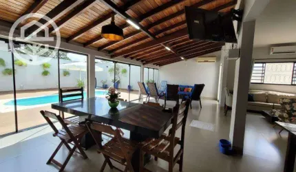 Casa com 4 dormitórios à venda, 289 m² por R$ 770.000,00 - Centro - Barretos/SP