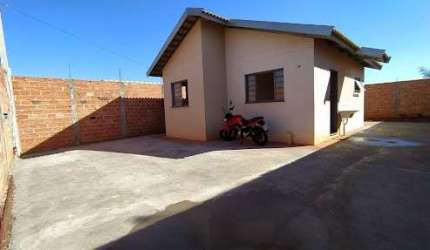 Casa com 2 dormitórios à venda, 46 m² por R$ 140.000,00 - Jardim California - Colina/SP