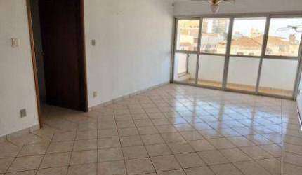 Apartamento com excelente localização no centro da cidade.