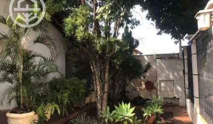 Casa com 3 dormitórios, 198 m² - venda por R$ 1.000.000,00 ou aluguel por R$ 10.000,00/mês - Centro - Barretos/SP