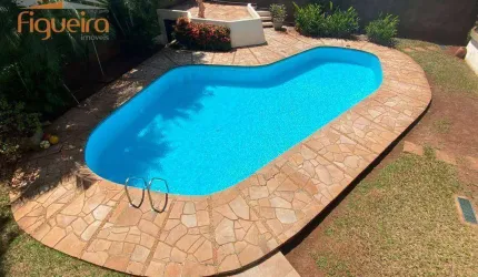 Casa com 4 dormitórios, 774 m² - venda por R$ 2.900.000,00 ou aluguel por R$ 8.560,14/mês - Centro - Barretos/SP
