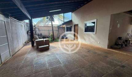 Casa com 2 dormitórios para alugar, 150 m² por R$ 2.190,00/mês - Cristiano de Carvalho - Barretos/SP